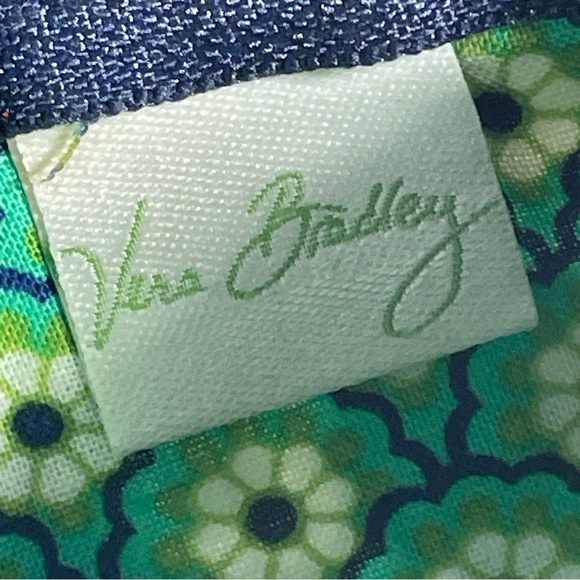 Vera Bradley Rhythm and Blues Small Keychain Wallet ID Pouch - Picture 7 of 9